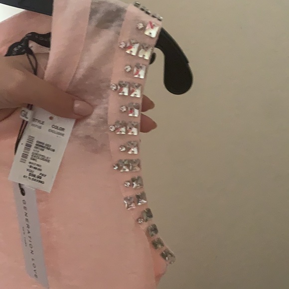 Top with Rhinestones - Picture 2 of 6